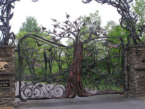 Tree Shaped Driveway Gate