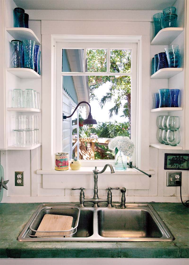 kitchen windows over sink